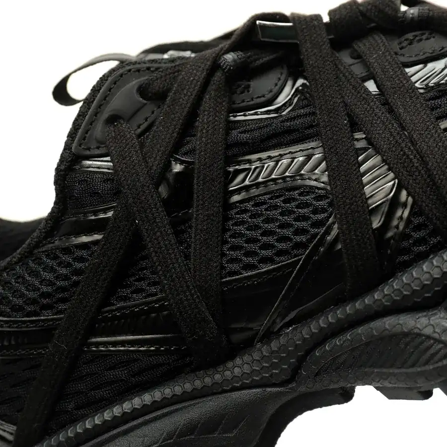 Balenciaga 3XL Sneakers Vintage Style, Retro Design