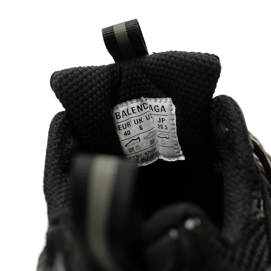 Balenciaga 3XL Sneakers Vintage Style, Retro Design