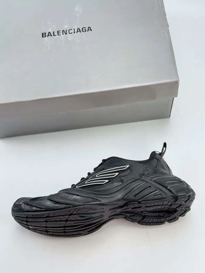 Balenciaga Cargo Sneaker Monday