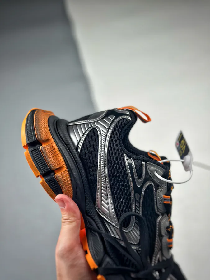 Balenciaga Vintage Runner Sneaker