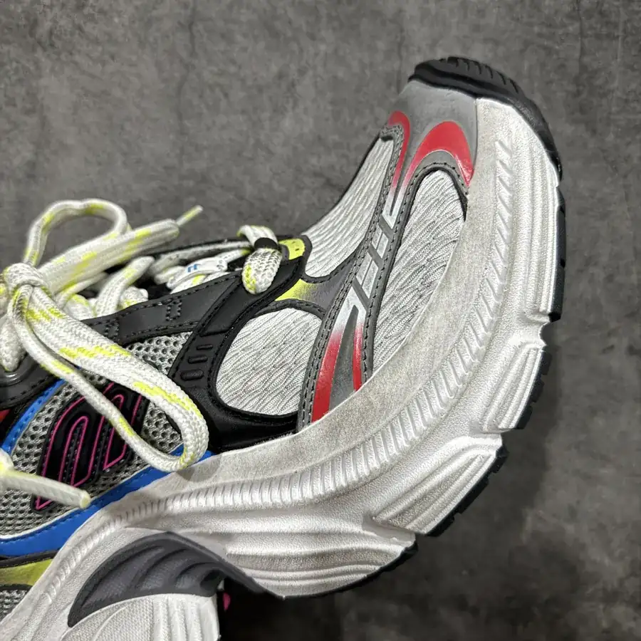 BALENCIAGA 10XL Sneakers Vintage Style
