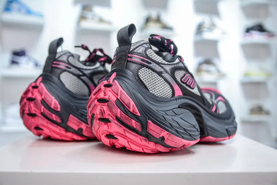 BALENCIAGA 10XL Sneakers Exclusive OG Edition