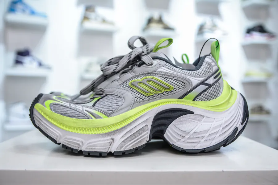 BALENCIAGA 10XL Sneakers Exclusive OG Edition