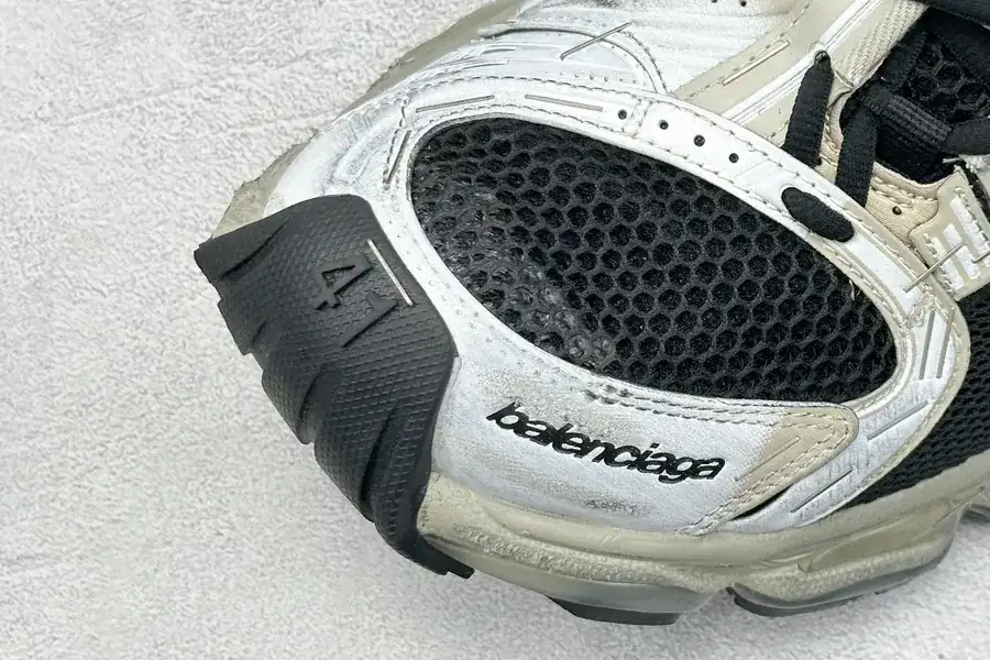 Tra Trail Laces Sneakers 3.0 Retro Dad Style