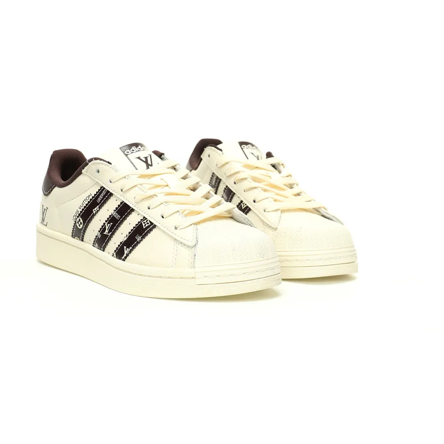 Louis Vuitton x Originals Superstar Monogram Classic Shell Toe Sneaker