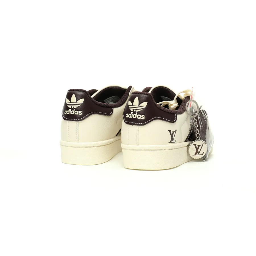 Louis Vuitton x Originals Superstar Monogram Classic Shell Toe Sneaker