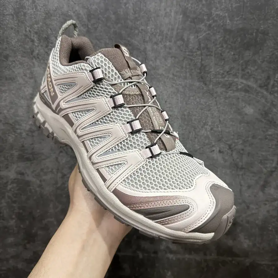 SAL XA PRO 3D Outdoor Sneaker