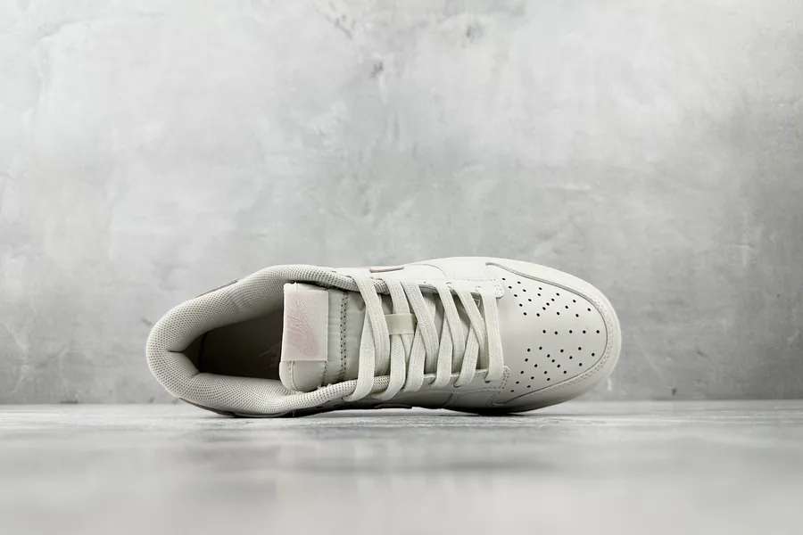 Nike Dunk OG Vintage Style Bucket Bag