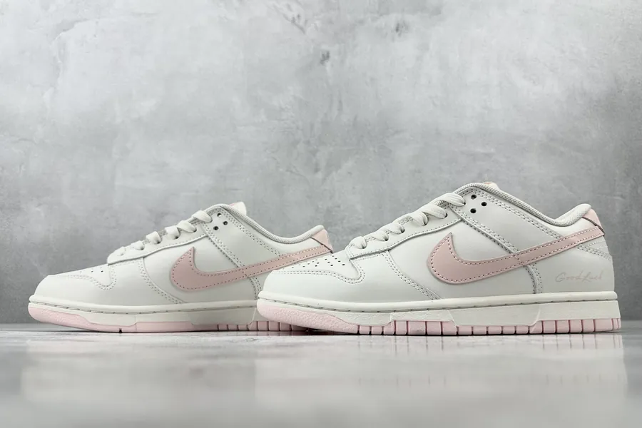 Nike Dunk OG Vintage Style Bucket Bag