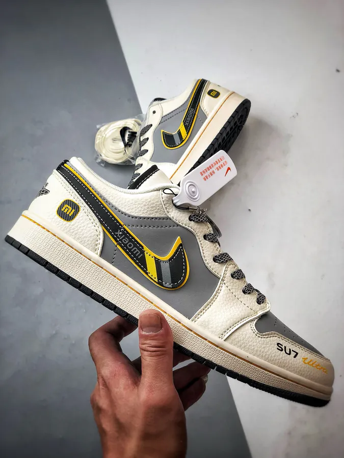 Air Jordan 1 Low OG Premium Custom
