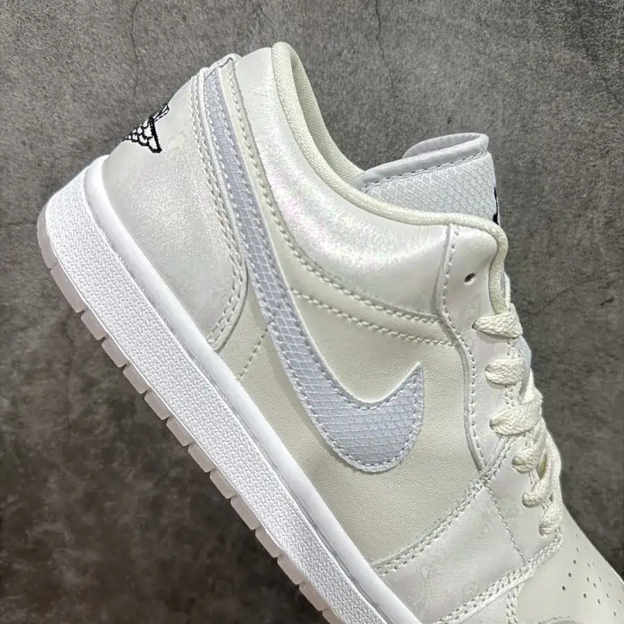 Air Jordan Low AJ1 Snake Year Limited Edition