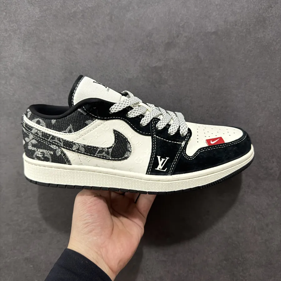 KK Version Company Stock Air 1 Low 1 Custom Box, High Cleanliness, Grained Calfskin