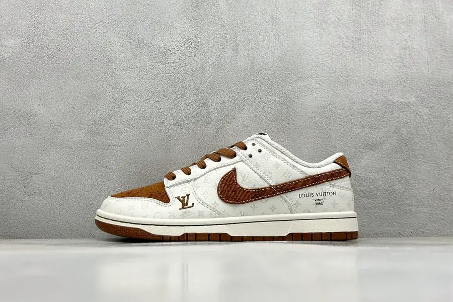Nike SB Dunk Low LV Collaboration Vintage Style Low Top Sneaker