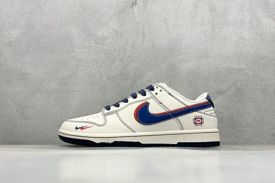 Nike SB Dunk Low x Gucci Collaboration Low Top Sneakers