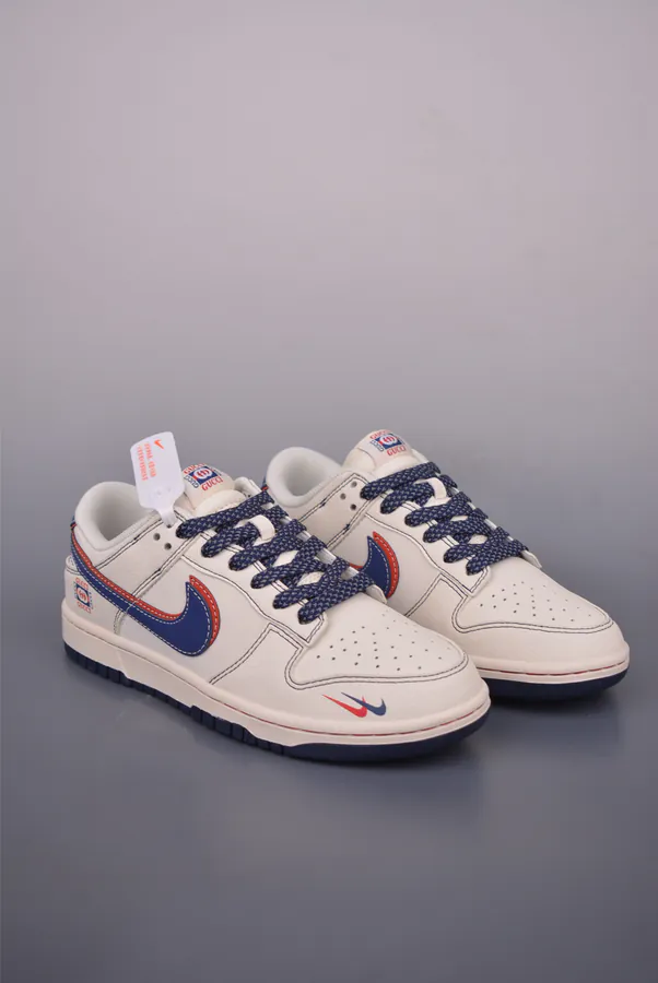Nike SB Dunk Low Gucci Collaboration