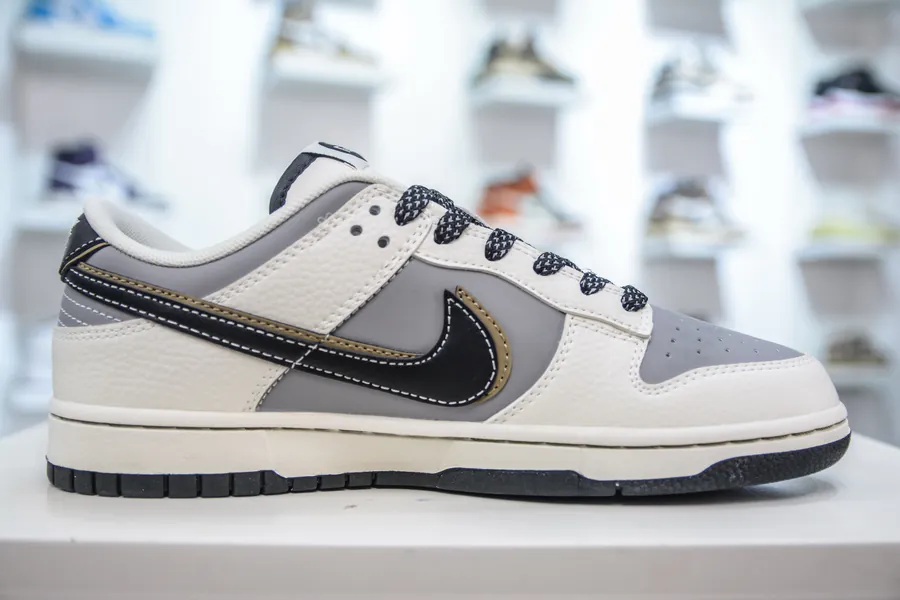 NIKE DUNK LOW Xiaomi Collaboration Exclusive Edition