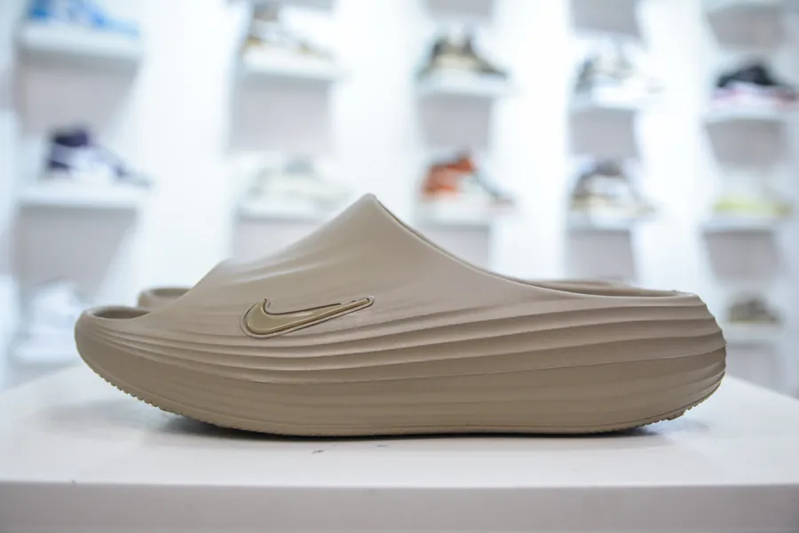 Nike ReactX REJUVEN8 Slide Simple and Comfortable Slides
