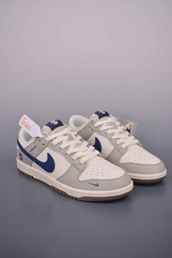 Nike SB Dunk Low Parisian Collaboration