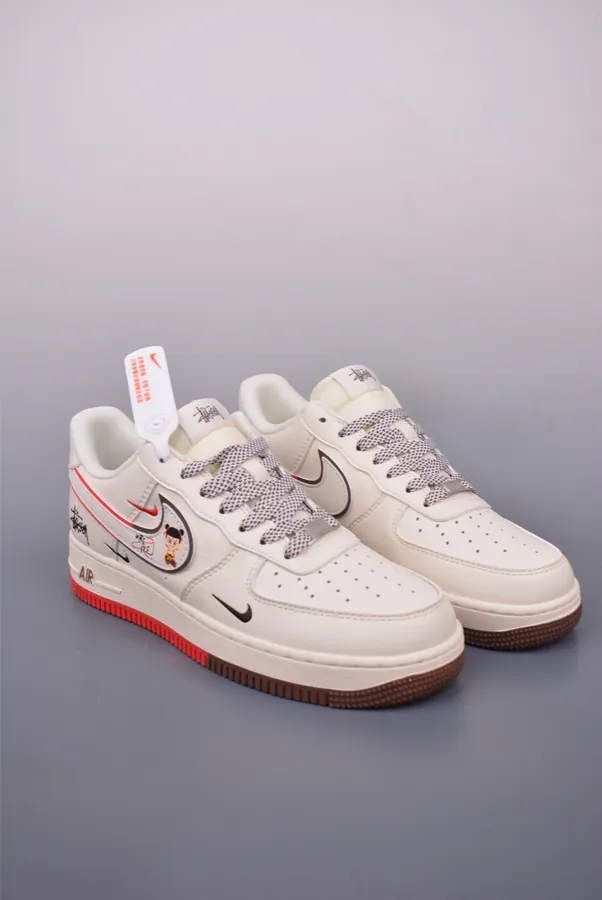 Original Air Force 1 Low Collaboration