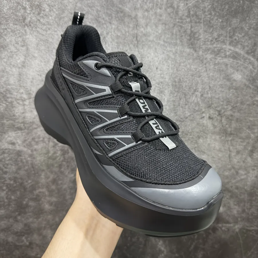 300CX Exclusive Original Pulsar Advanced Sneaker