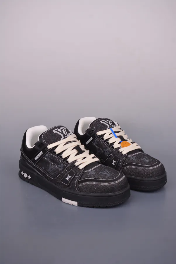 LV 2021s Trainer Limited Collaboration