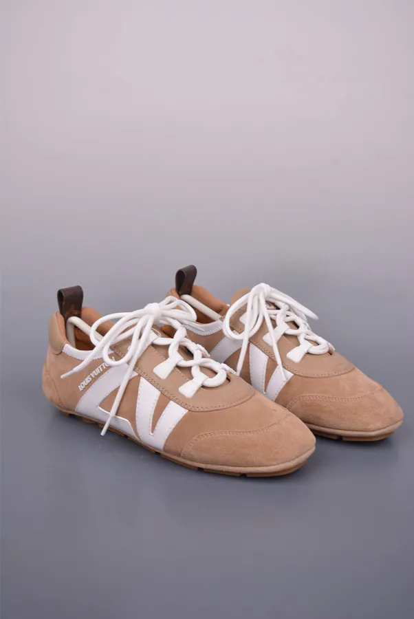 LV Sneakerina Training Shoes Elegant and Relaxed