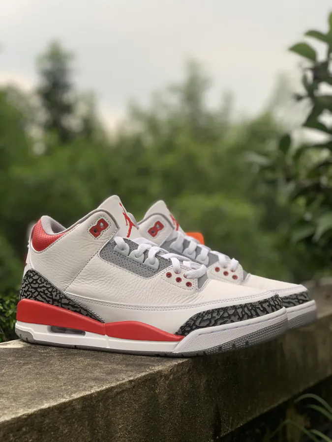 Air Jordan 3 SE T Denim Fire Red AJ3