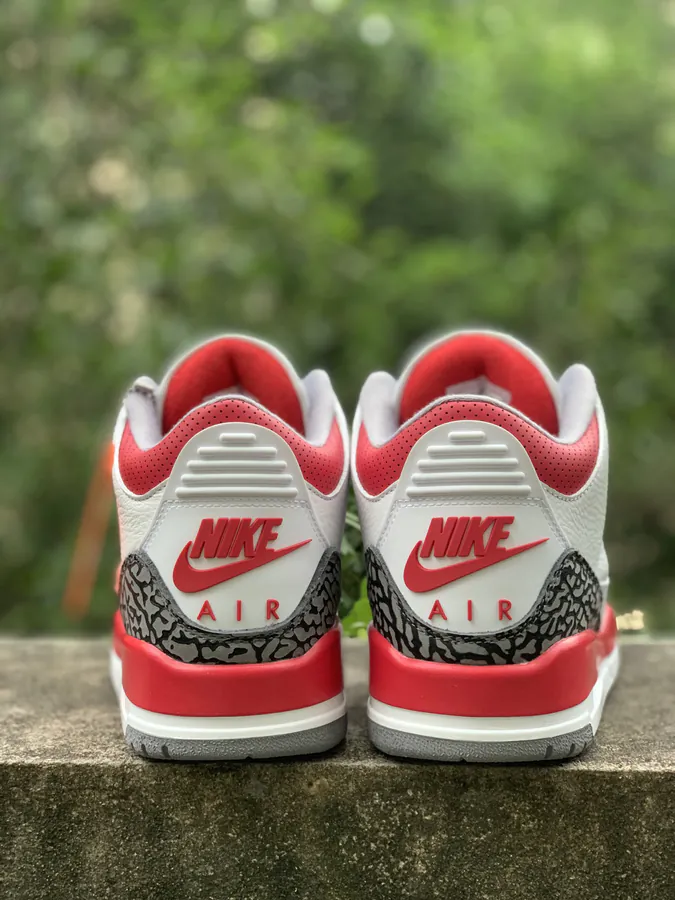 Air Jordan 3 SE T Denim Fire Red AJ3