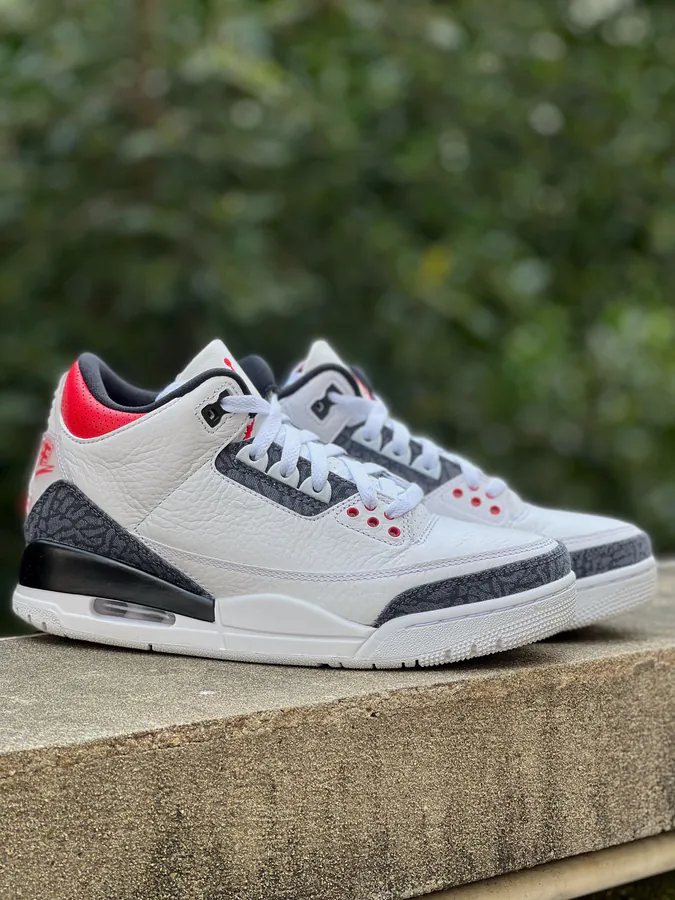 Air Jordan 3 SE T Denim Fire Red AJ3