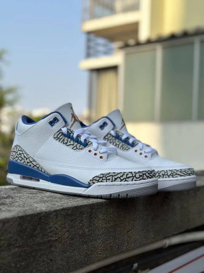 Air Jordan 3 SE T Denim Fire Red AJ3