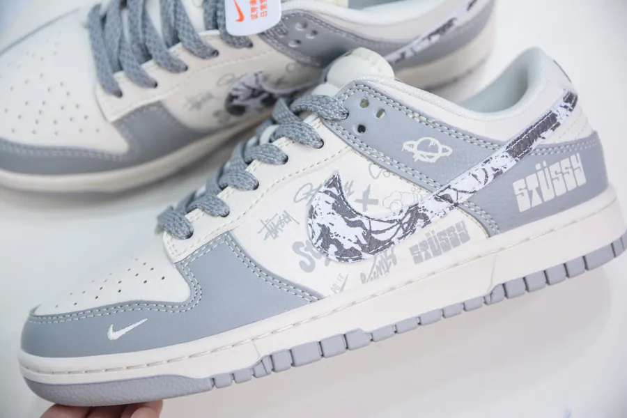 SB Dunk Low x Collaboration White Gray
