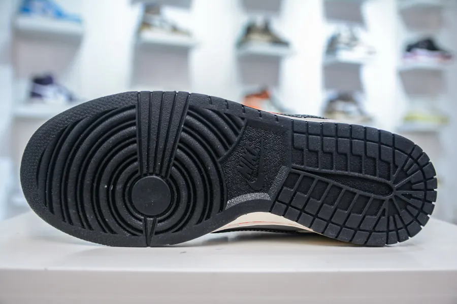 NIKE DUNK LOW Xiaomi Collaboration OG Edition