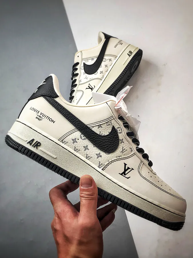 LV x Air Force 1 Low Print Sneaker