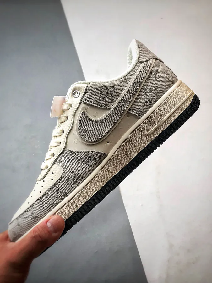 LV x Air Force 1 Low Authentic Air Force 1 Style