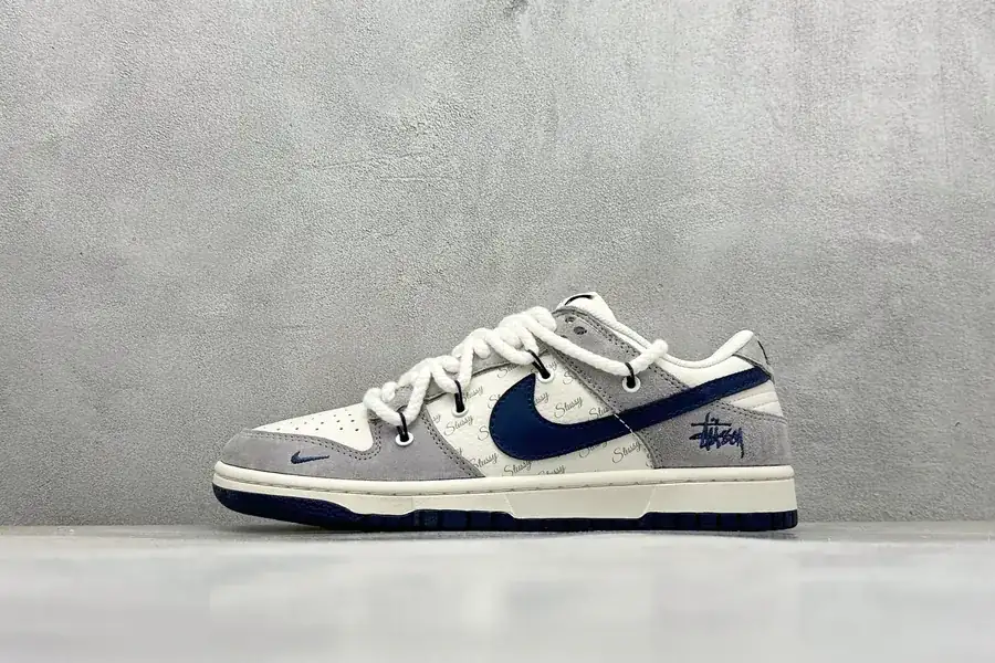 Nike SB Dunk Low x Stussy Blue Hook Double Strap