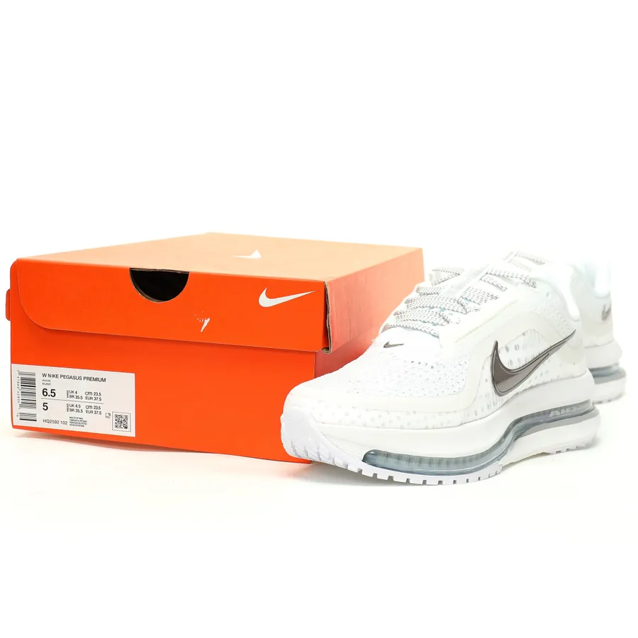 Pegasus Premium White Metallic Sie Lightweight Running Shoe