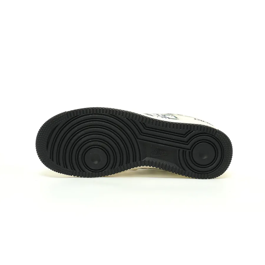 AF1'07 8 Low Men's and Women's Sneakers