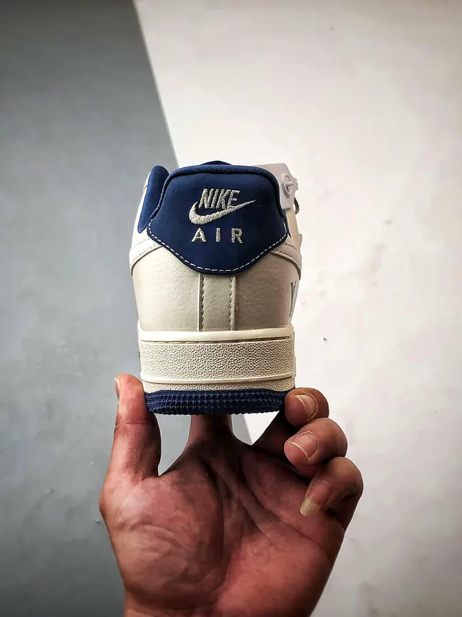 LV x Air Force 1 Low Classic Air Force Style