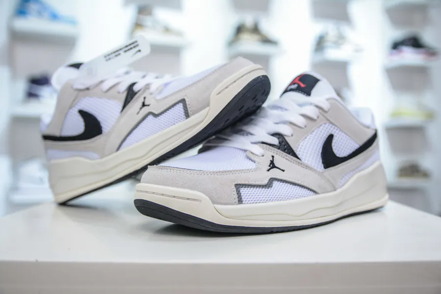 Jordan NK Air Jordan CMFT Era Retro Sneaker