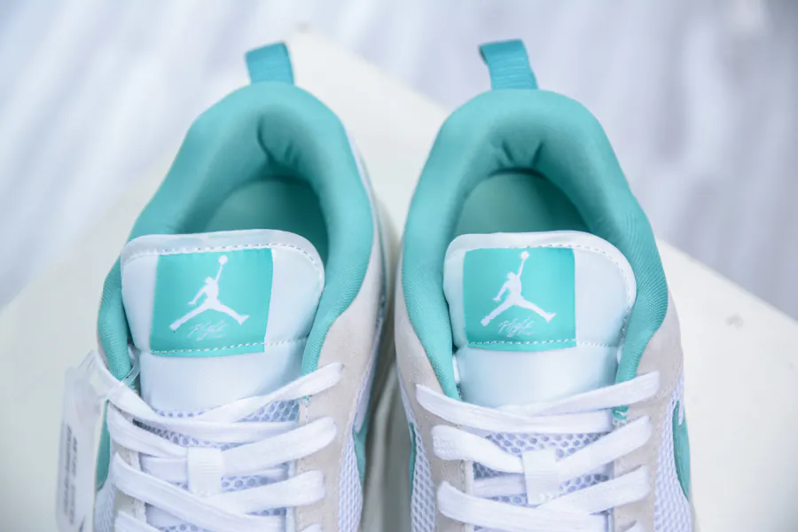 Jordan NK Air Jordan CMFT Era Retro Sneaker