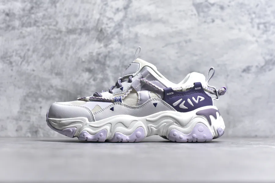 FAL Pease Sneaker Comfortable and Stylish