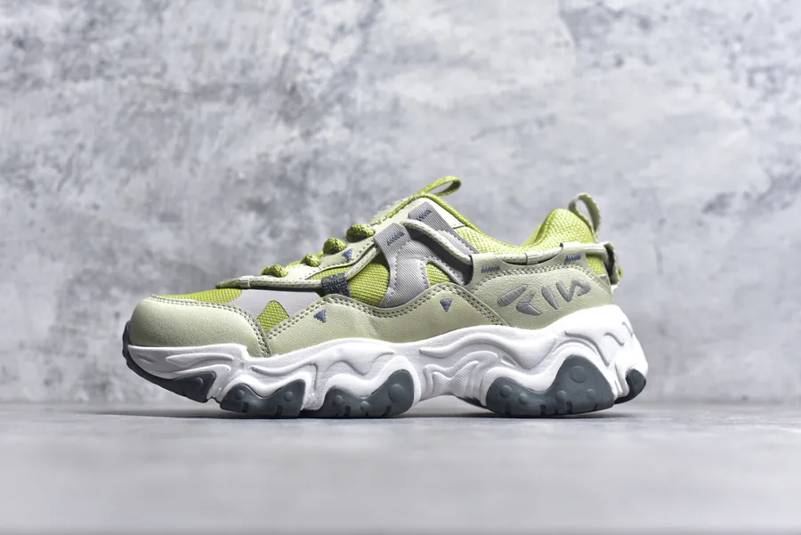 FAL Pease Sneaker Comfortable and Stylish City Shoe