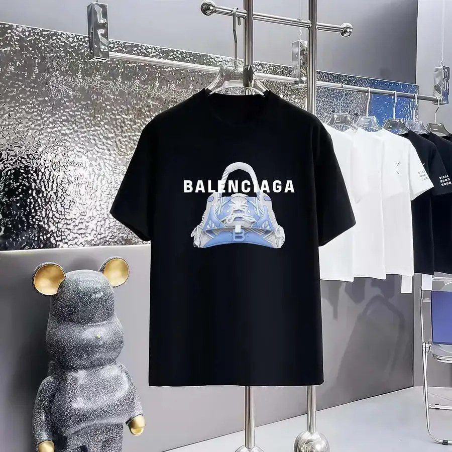 Balenciaga Paris Print Round Neck Short Sleeve T Shirt