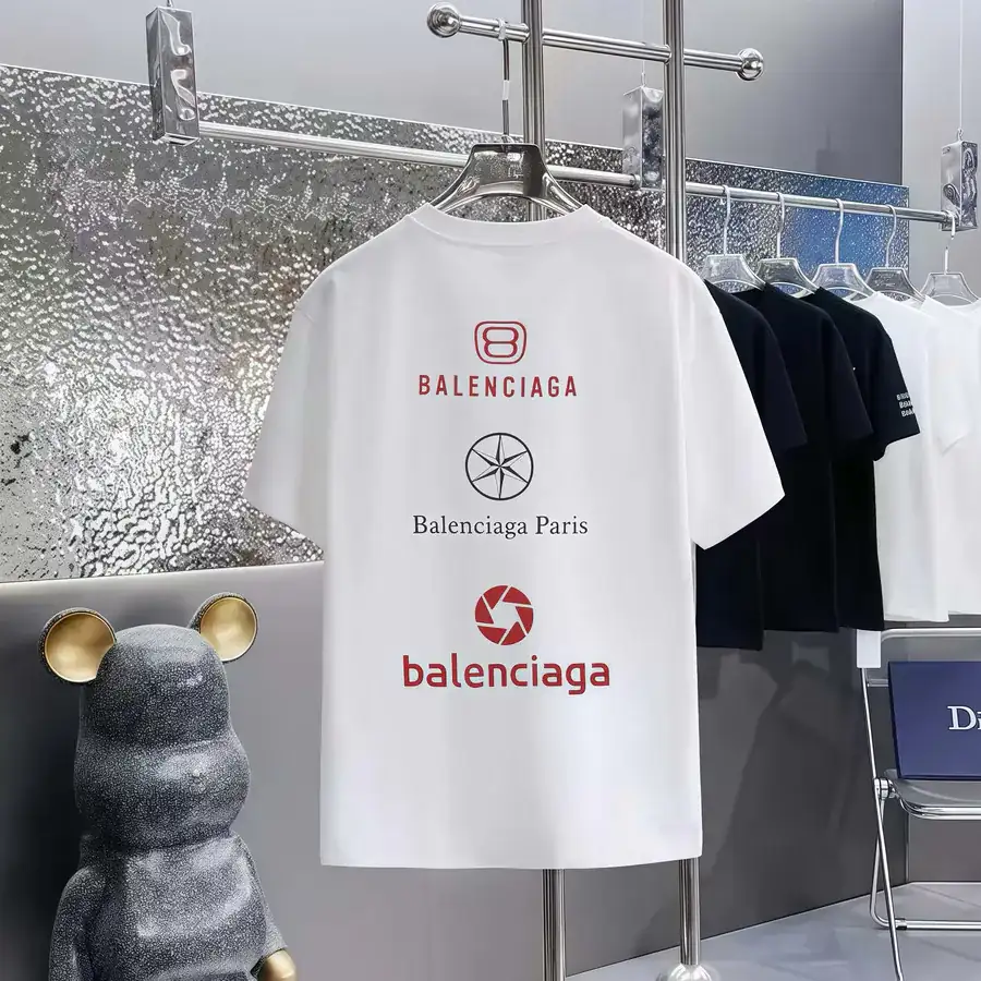 Balenciaga Parisian Print Round Neck Short Sleeve T Shirt