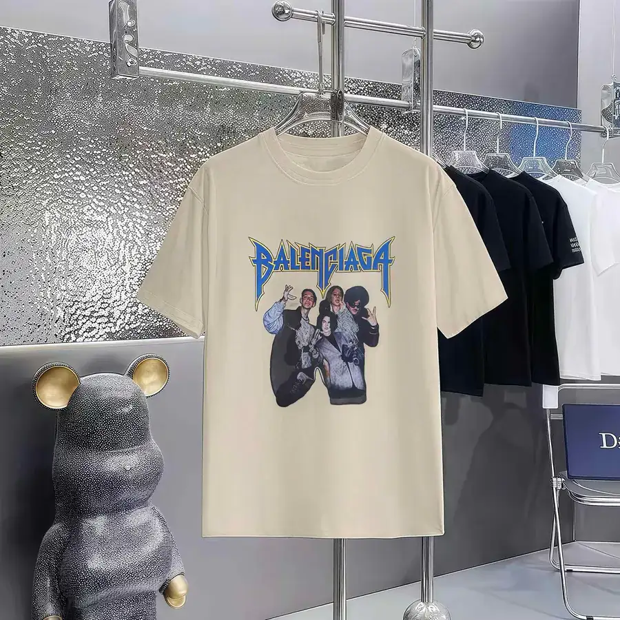 Balenciaga Parisian Print Round Neck Short Sleeve T Shirt