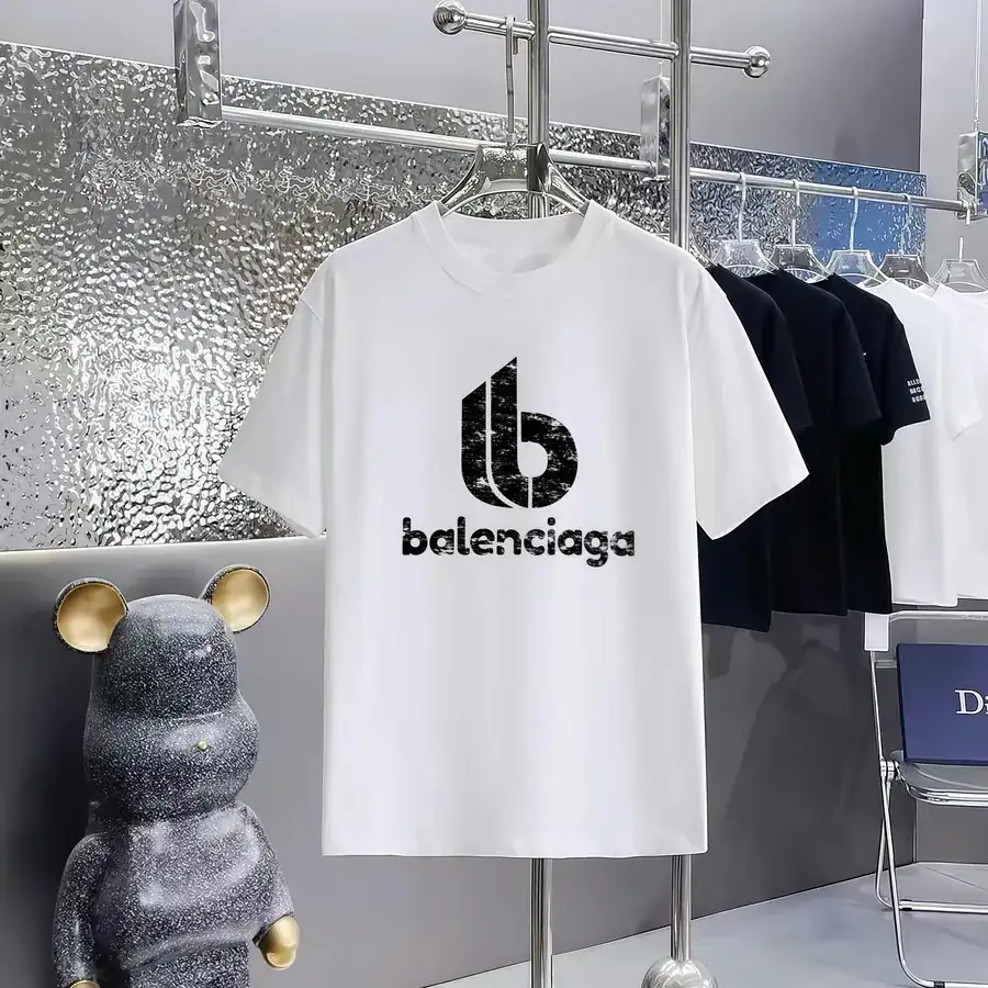 Balenciaga Parisian Print Round Neck Short Sleeve T Shirt