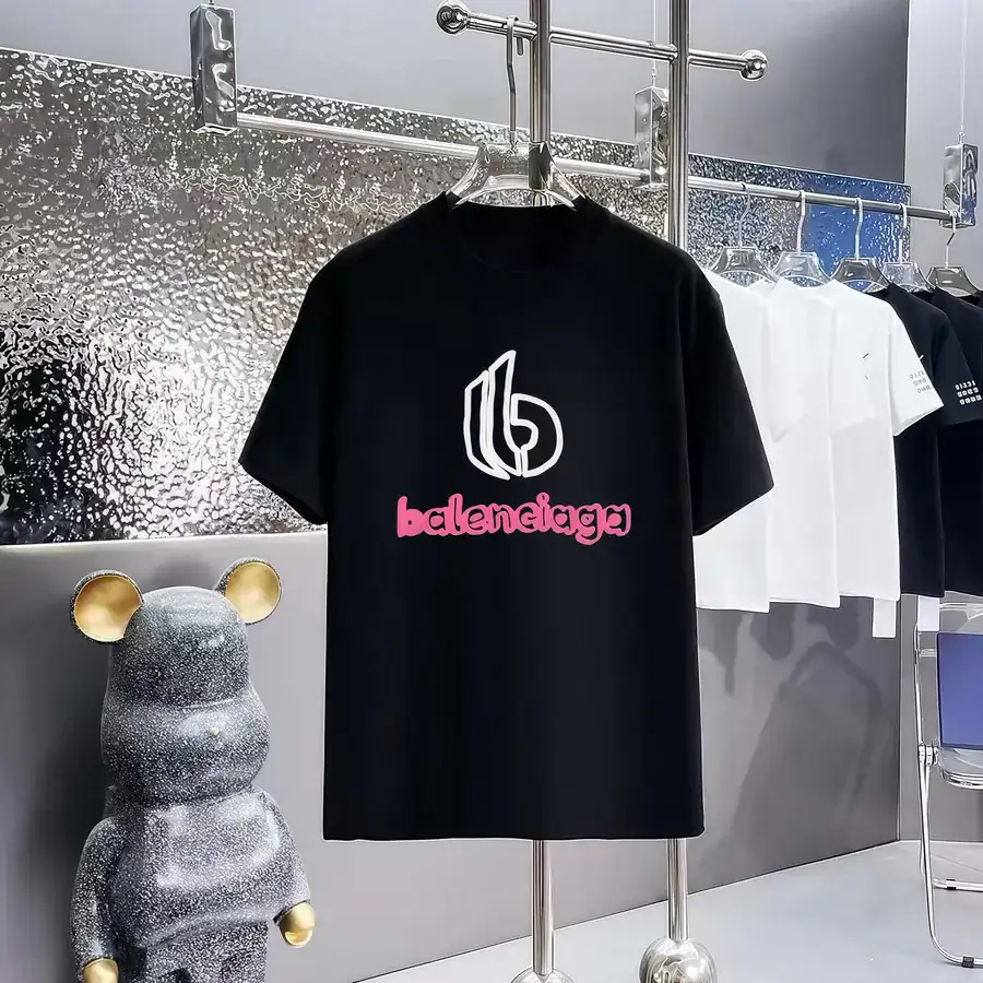 Balenciaga Parisian Print Round Neck Short Sleeve T Shirt