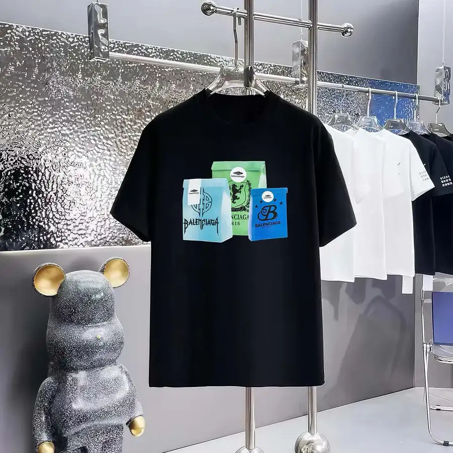 Balenciaga Parisian Print Round Neck Short Sleeve T Shirt
