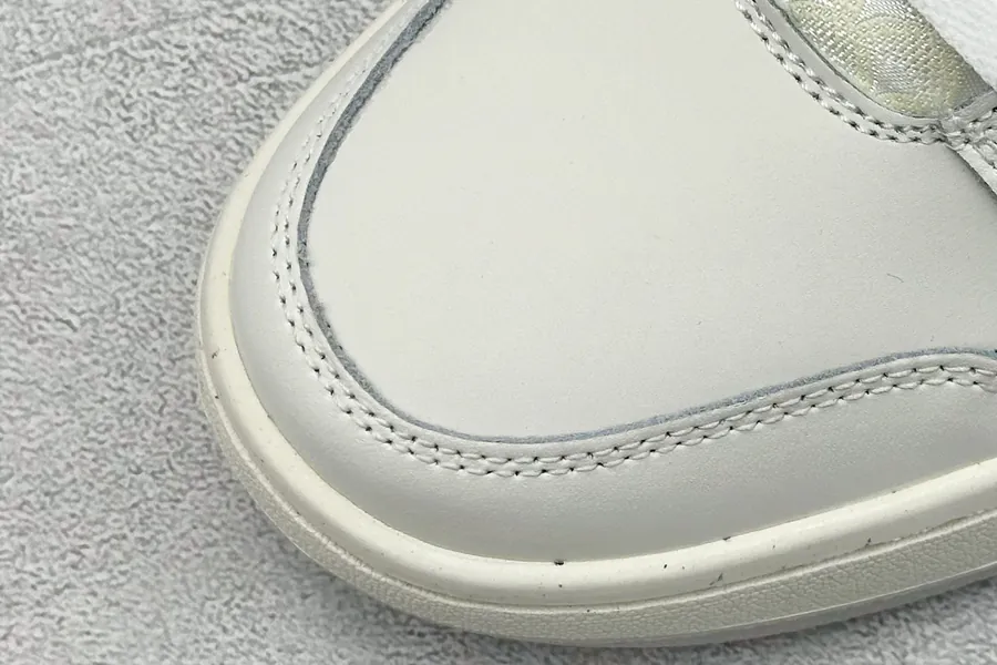 Nike Full Force Low Retro Style Sneaker
