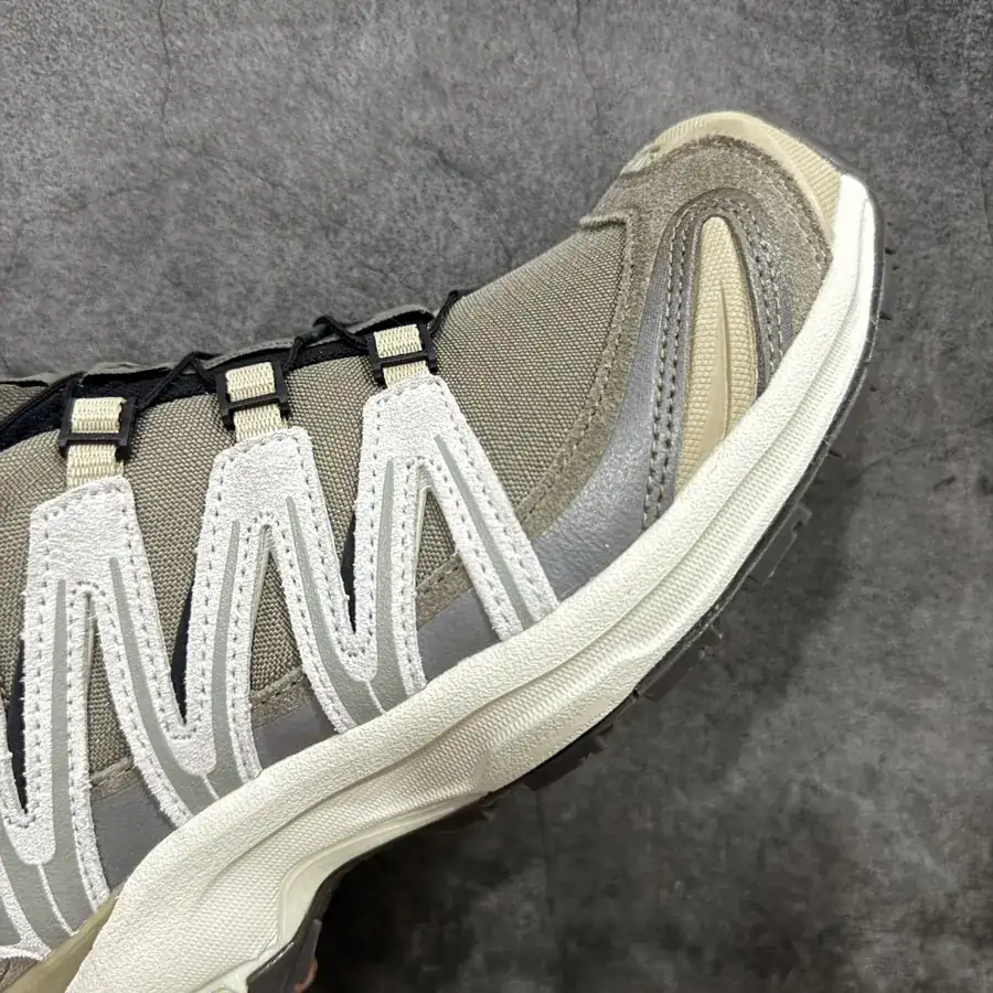 SL300320 Exclusive Original Outdoor Running Shoes